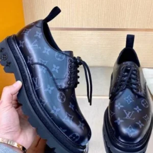 Louis Vuitton Shoes Pallets